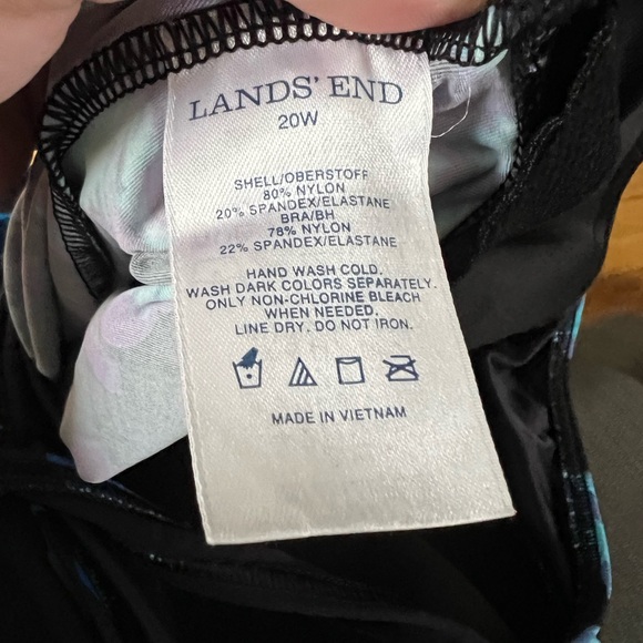 Lands End blue and black floral print swim top - Picture 2 of 6